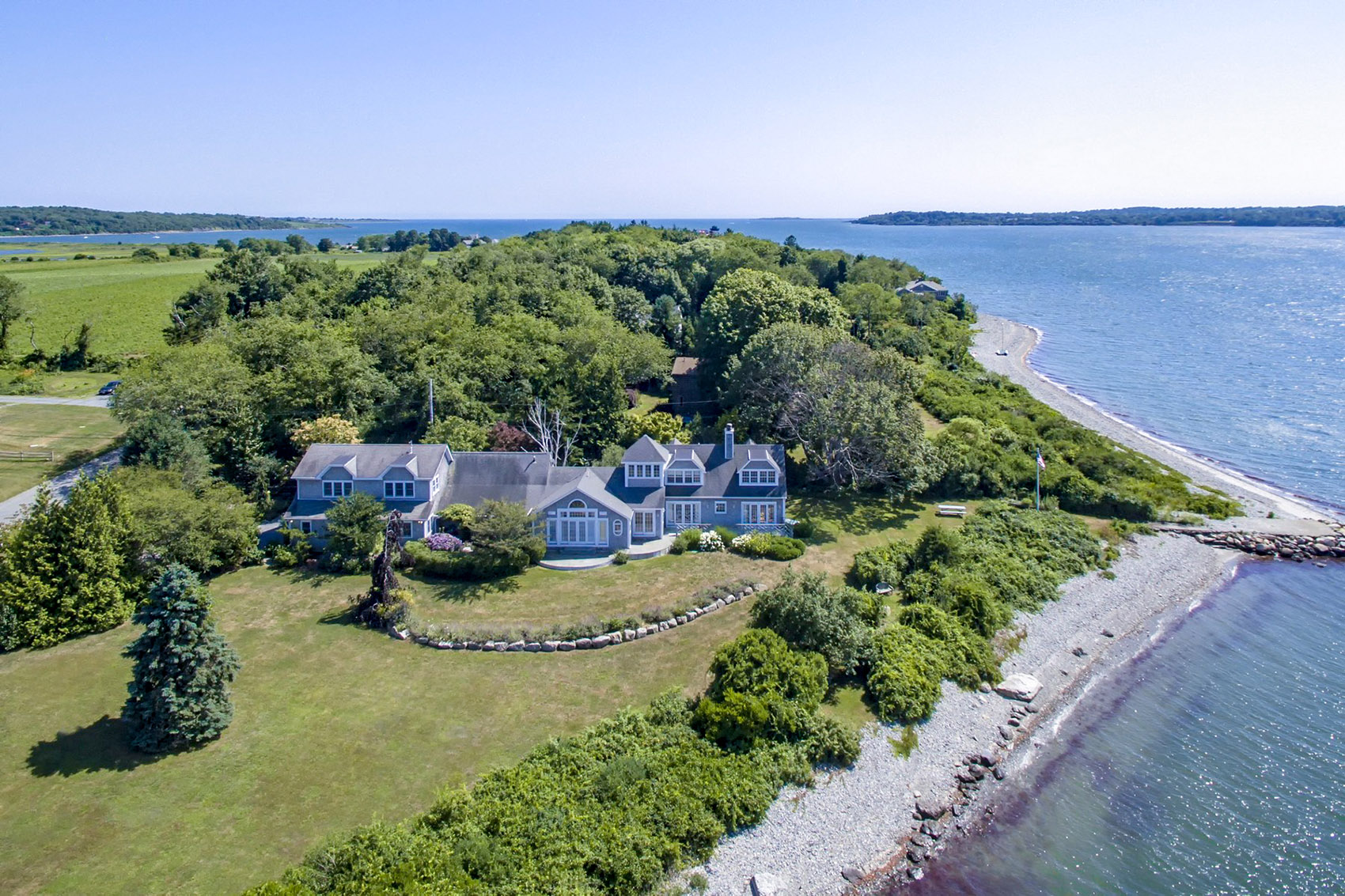 Living in Rhode Island Waterfront Lifestyles Feature Mott & Chace