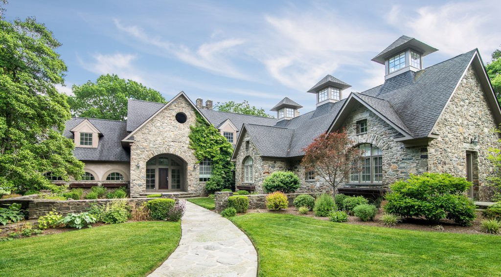 Mott & Chace Sotheby's International Realty Announces Significant Sale