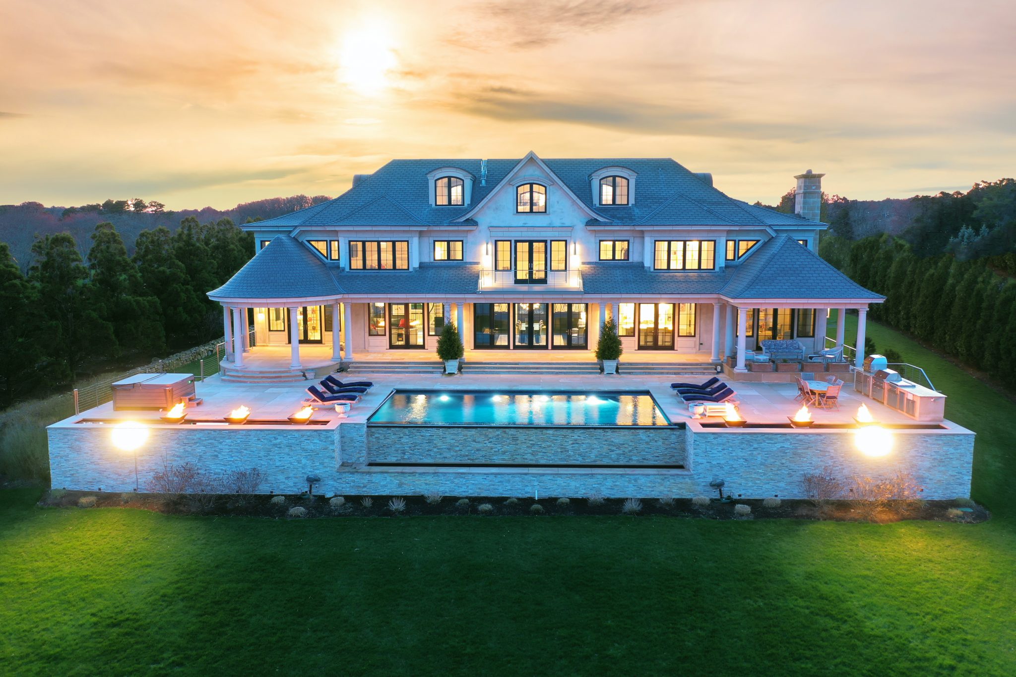 Mott & Chace Sotheby’s International Realty Announces RecordBreaking